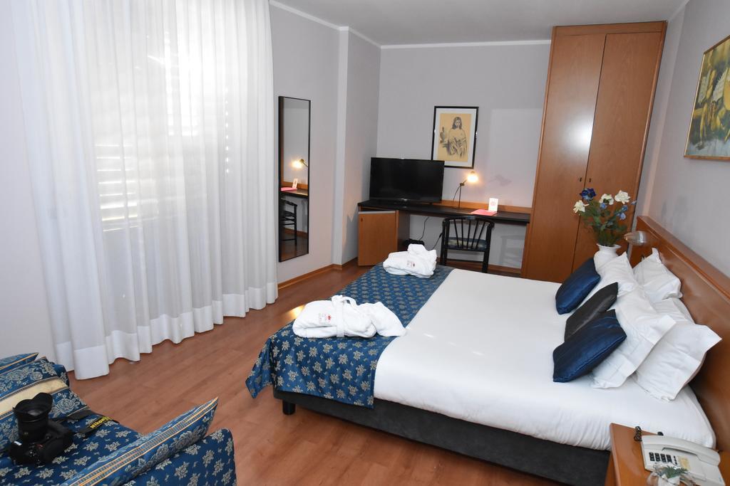 Hotel Le Mura E Residence Читта-ди-Кастелло Экстерьер фото